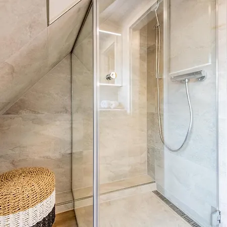 Daire Haus Lucia Whg 02 *