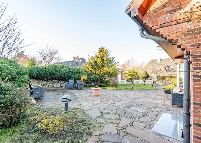 Apartamento Haus Lucia Whg 02 *